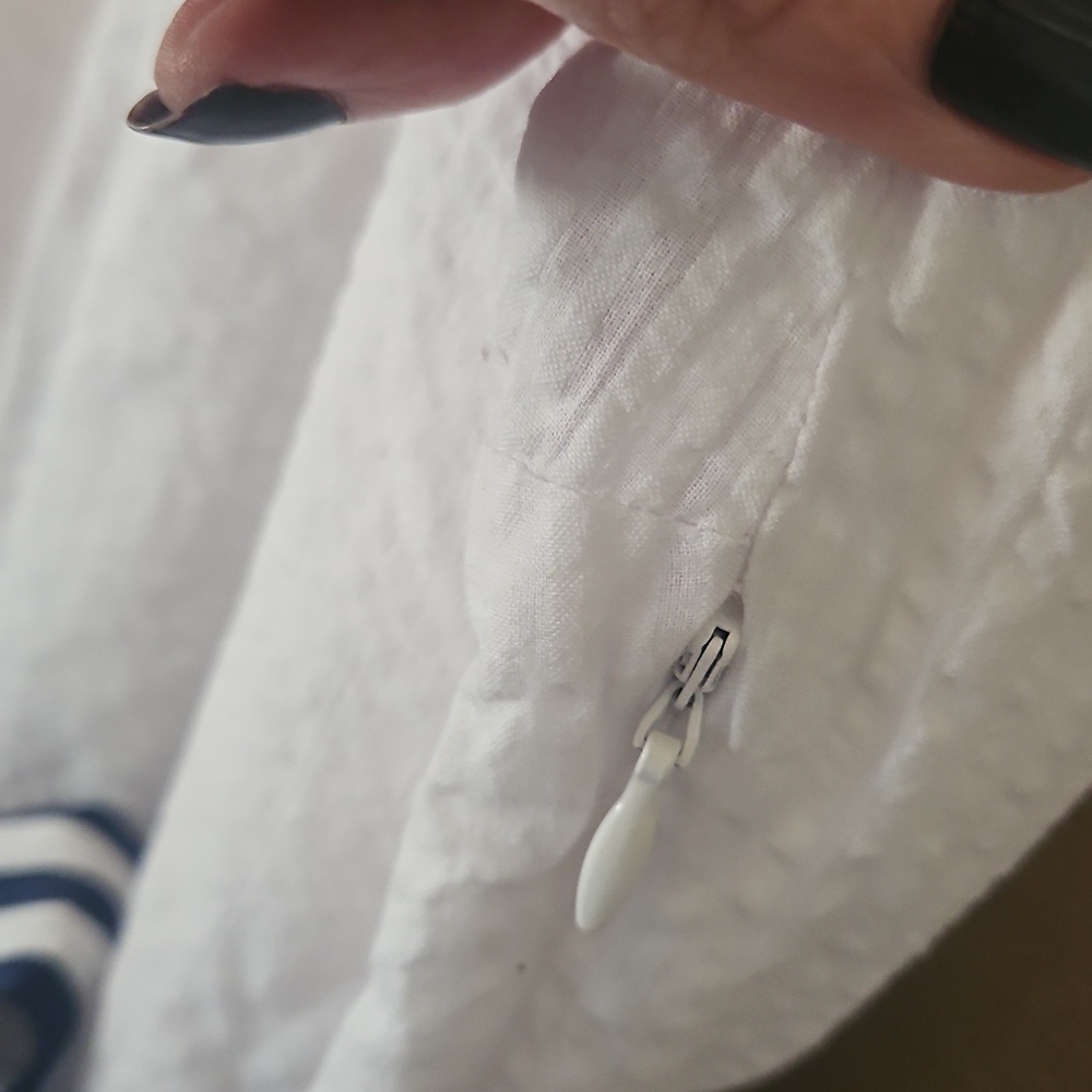 EUC Vineyard Vines Dress - Picture 6 of 7